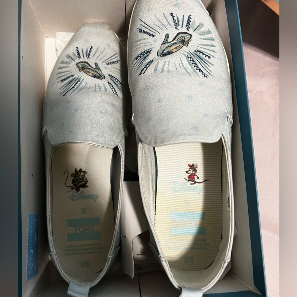 TOMS Shoes Cinderella Edition…RARE